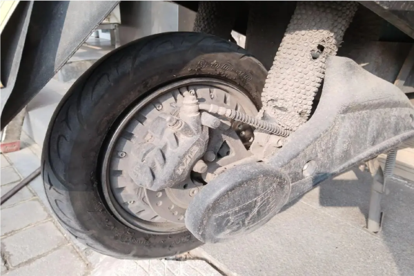 岳阳市电动车补胎换胎